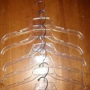 Vintage Strong 10 piece 17" plastic hangers set